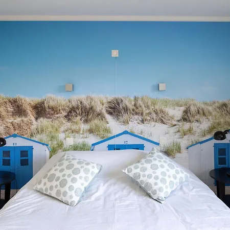Holiday home Charming With Indoor Swimming Pool Within Walking Distance From And Town Centre *