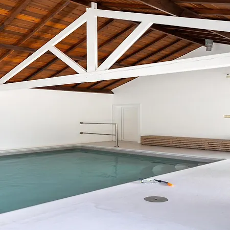 Heated Pool & Access Ferienhaus